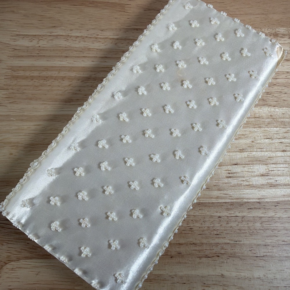 Vintage Ivory  Iridescent Beaded Purse Clutch Hong Kong Wedding Sequin's - Picture 5 of 7